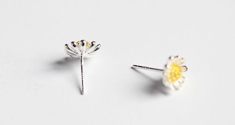 Fashion Daisy Design Serling Silver Earrings-Earrings-JEWELRYSHEOWN