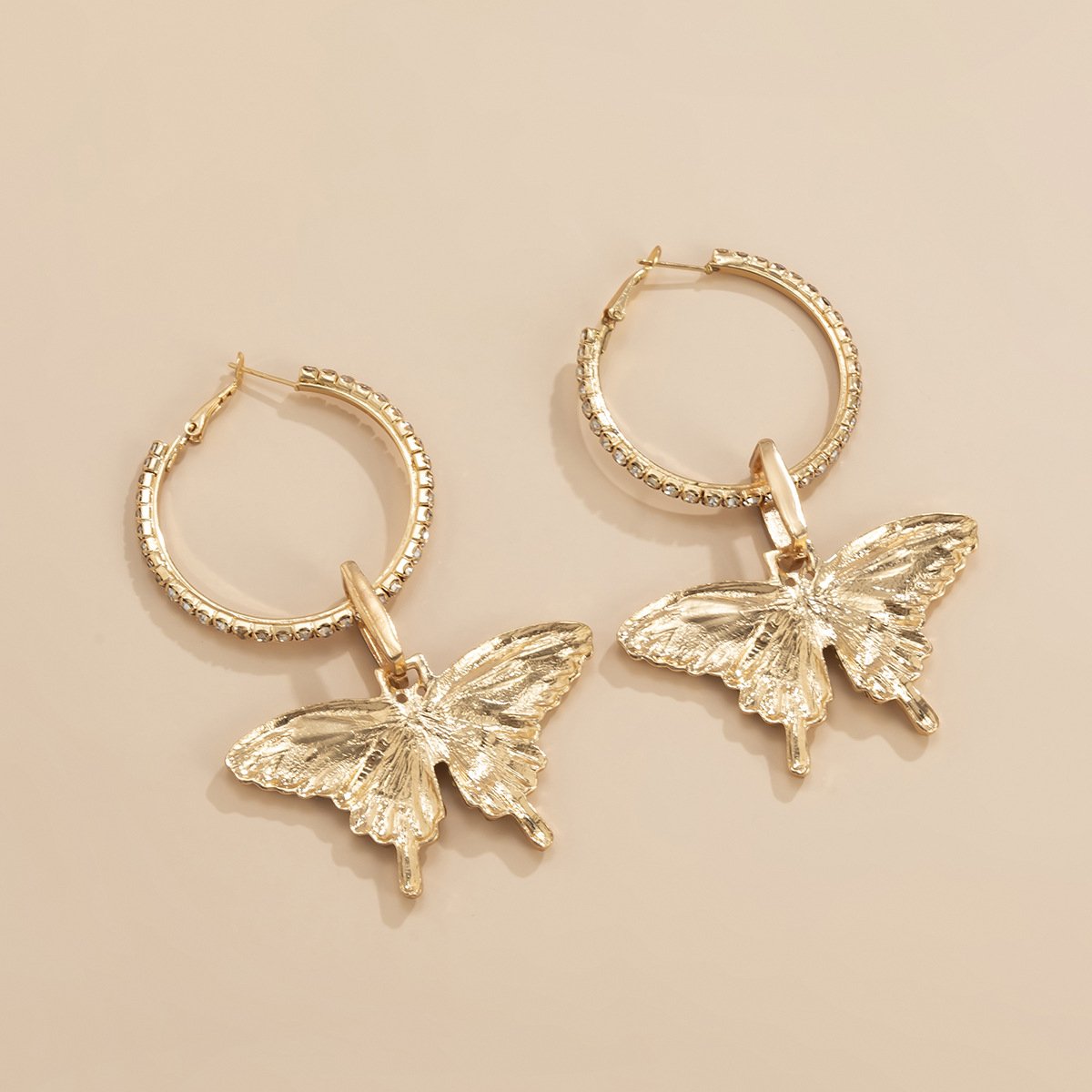 Fashion Butterfly Designed Hoop Earring for Women-Earrings-JEWELRYSHEOWN