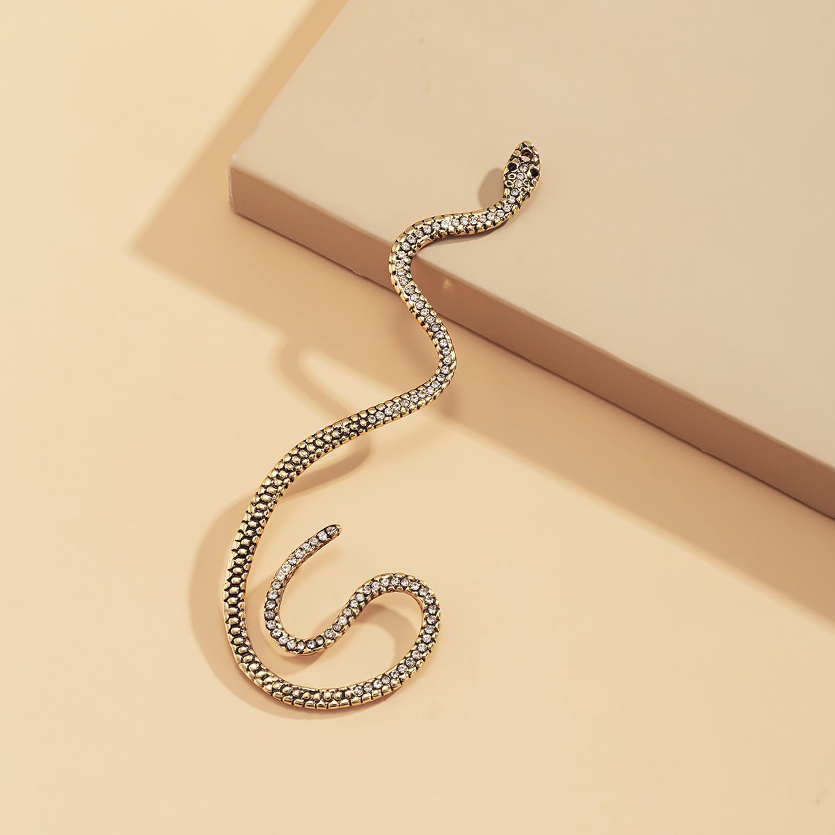 Exaggrate 3D Rhinestone Snake Shape Alloy Earrings-Rings-JEWELRYSHEOWN