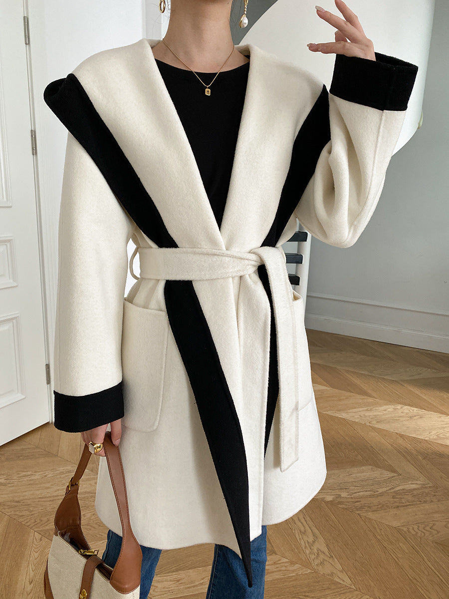 Luxury White Black Woolen Outerwear for Women