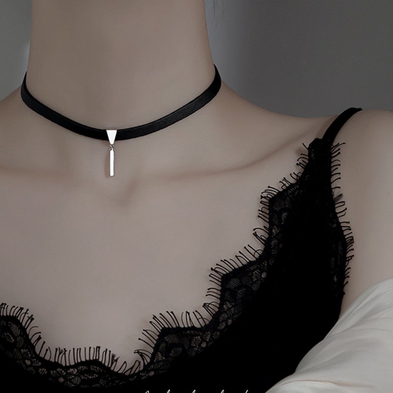 Black Leather Simple Style Necklace for Women-Necklaces-JEWELRYSHEOWN